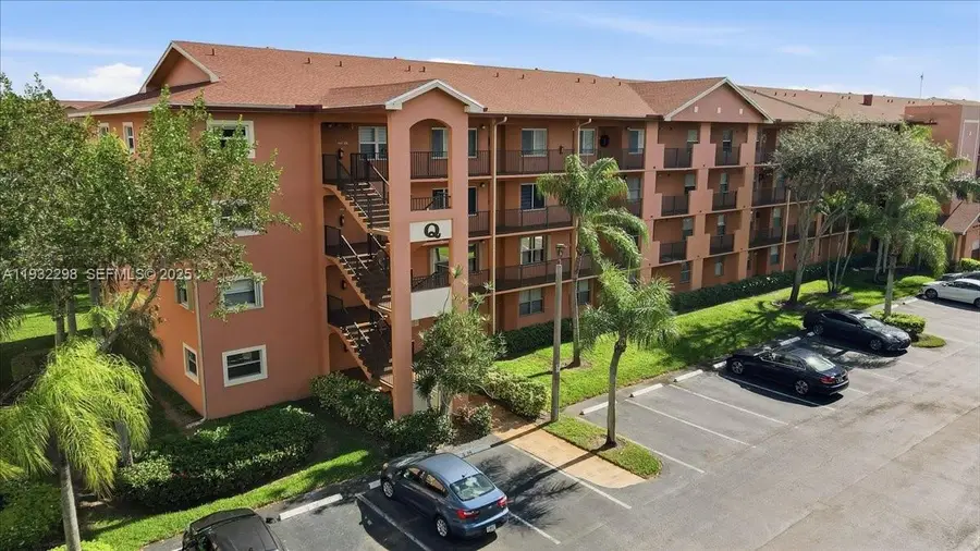 601 SW 142nd Ave #304Q, Pembroke Pines, FL 33027 - Image #2