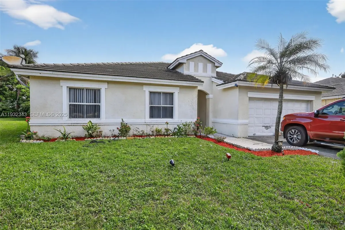 1809 SW 94th Ave, Miramar, FL 33025 - Image #1