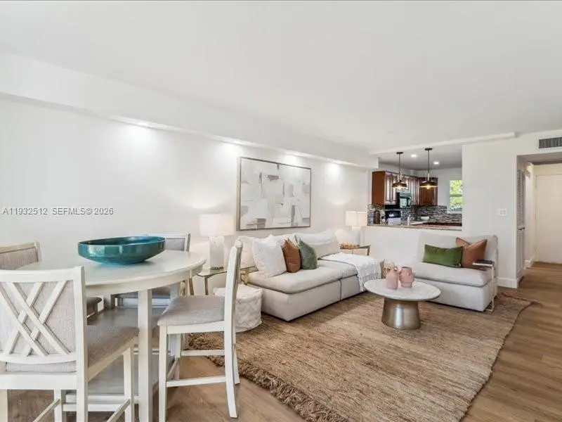 103 Royal Park Dr #1G, Oakland Park, FL 33309 - Image #1