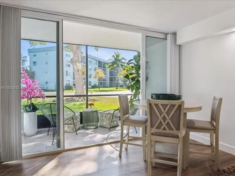 103 Royal Park Dr #1G, Oakland Park, FL 33309 - Image #3