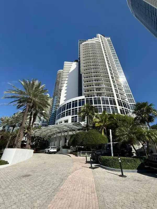 18001 Collins Ave #1006, Sunny Isles Beach, FL 33160