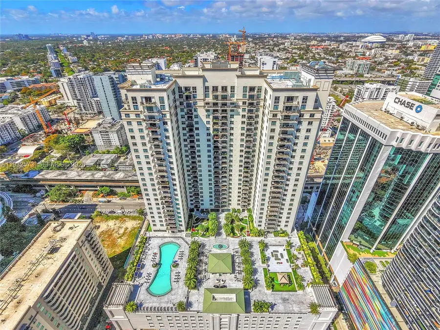 999 SW 1st Ave #UPH12, Miami, FL 33130 - #3