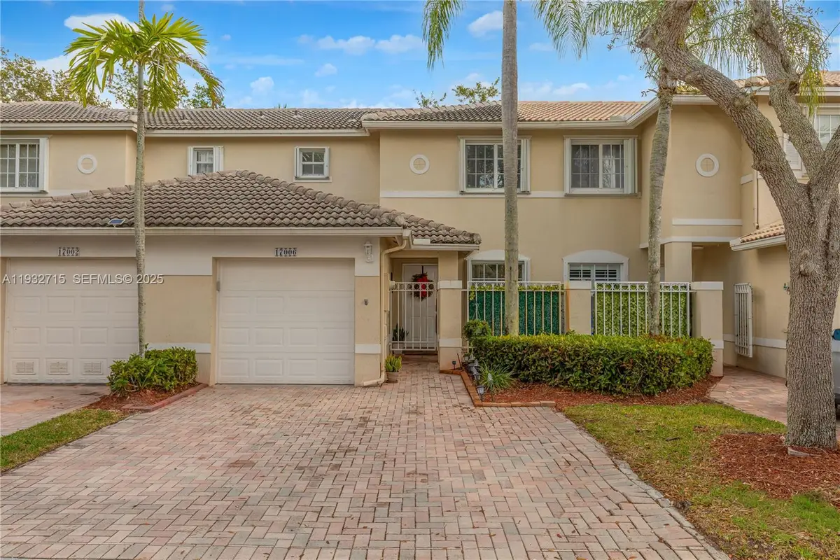 17006 NW 22nd St, Pembroke Pines, FL 33028 - Image #1