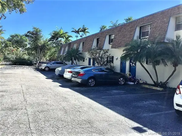 15385 S Dixie Hwy 22 Hwy, Palmetto Bay, FL 33157