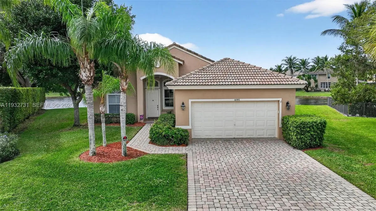 6595 Jackie Way, Lake Worth, FL 33467 - Image #1