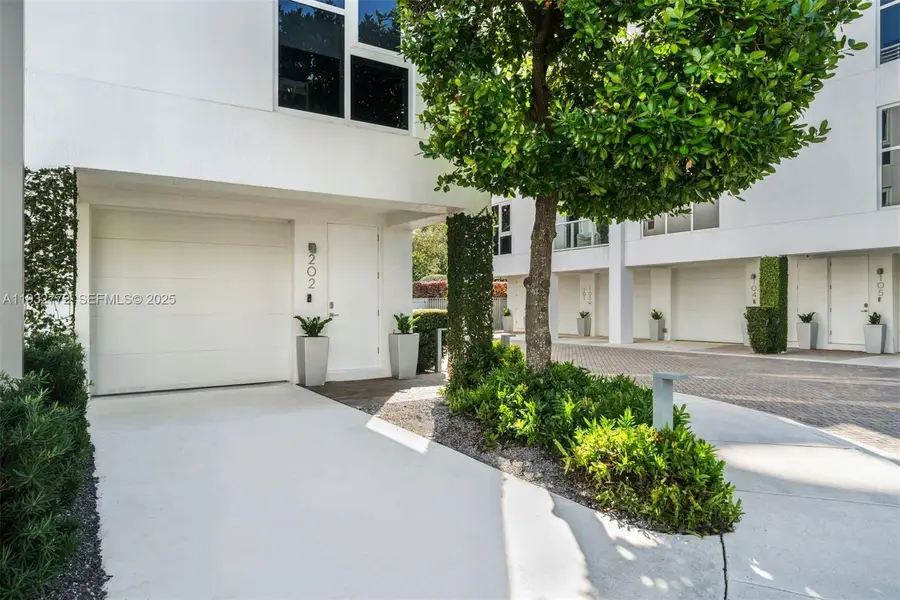 455 NE 39th St #202, Miami, FL 33137 - Image #3