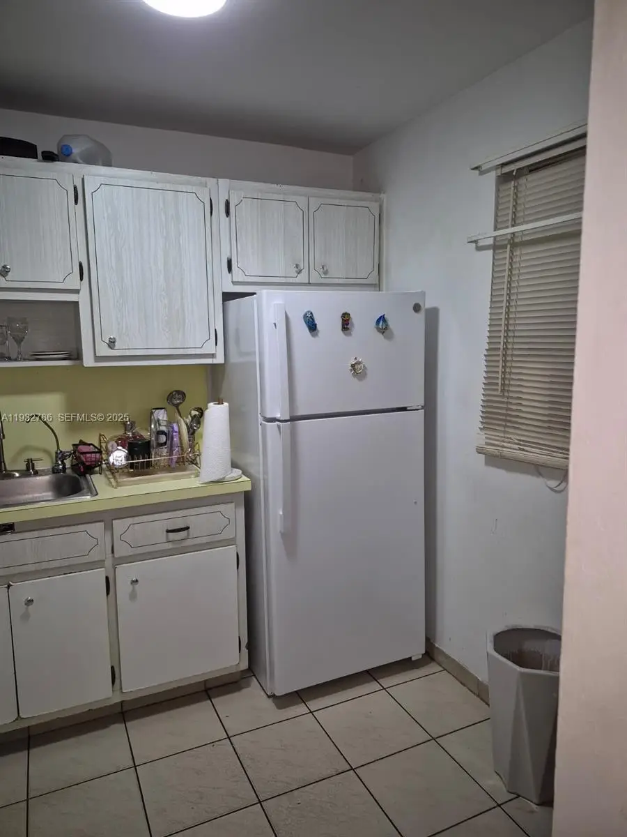 120 Royal Palm Rd #102, Hialeah Gardens, FL 33016 - Image #3