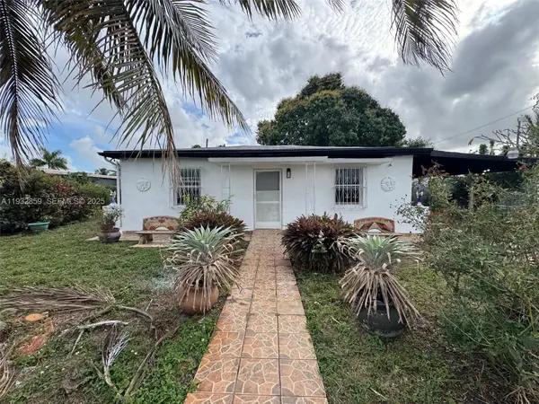 1040 Curtiss Dr, Opa Locka, FL 33054