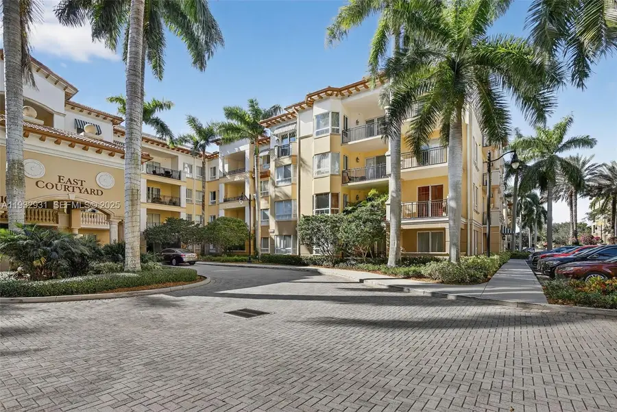 16100 Emerald Estates Dr #284, Weston, FL 33331 - Image #3
