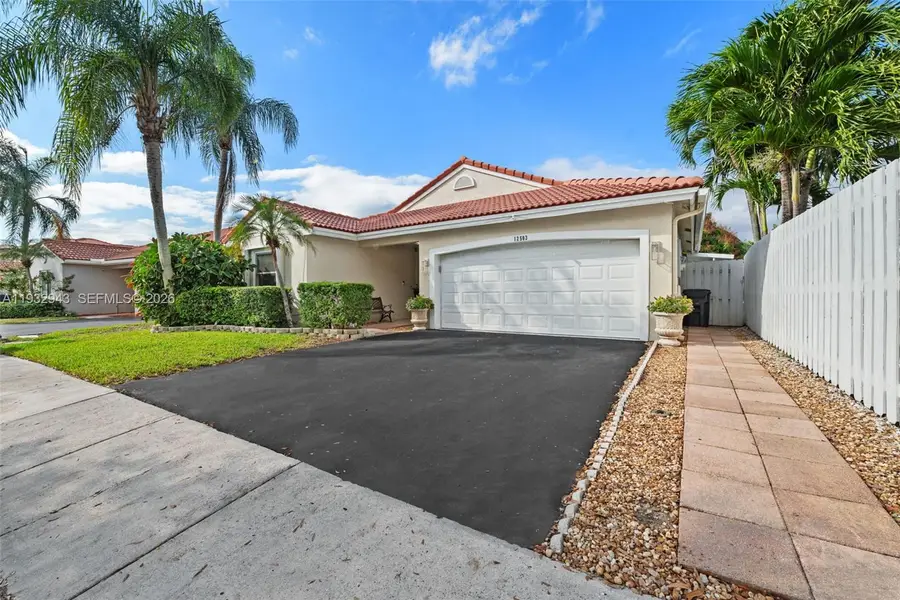 12503 NW 10th Ct, Sunrise, FL 33323 - Image #2