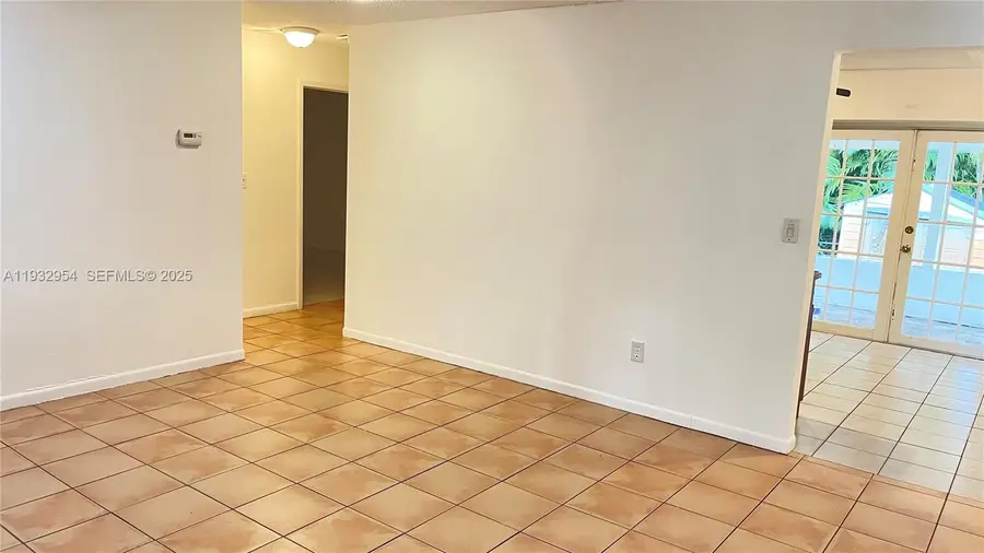 4760 SW 66th Ter, Davie, FL 33314 - Image #3