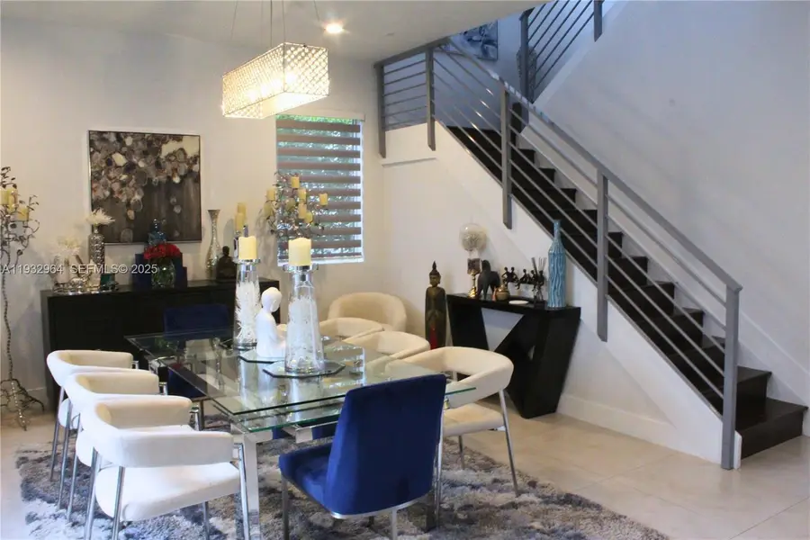 10109 NW 76th Ter, Doral, FL 33178 - Image #2