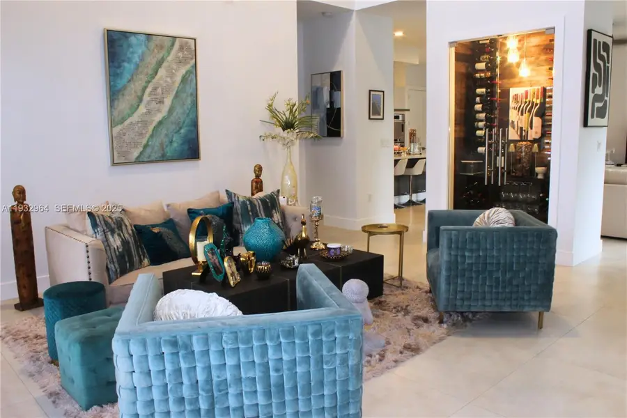 10109 NW 76th Ter, Doral, FL 33178 - Image #3