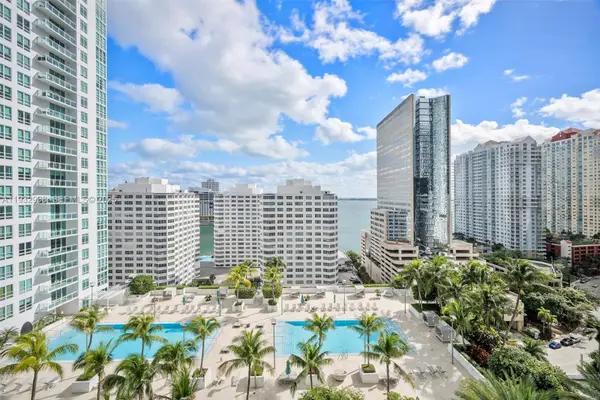 951 Brickell Ave #1806, Miami, FL 33131