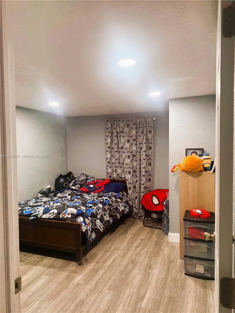 13261 SW 9th St, Davie, FL 33325 - Image #3