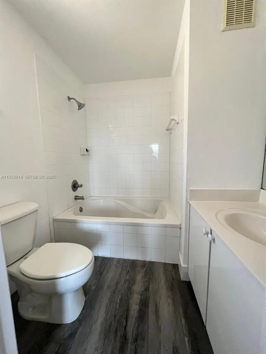 8964 W Flagler St #209, Miami, FL 33174 - Image #3