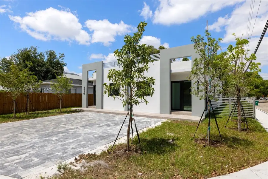 6852-6850 NW 4th Ave, Miami, FL 33150 - Image #2