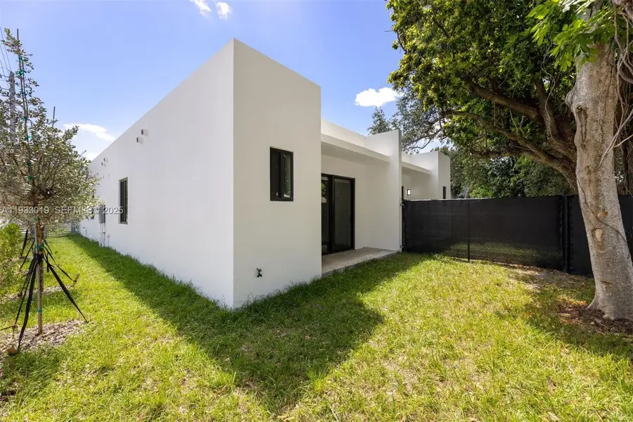 6852-6850 NW 4th Ave, Miami, FL 33150 - Image #3