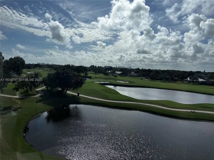 2500 NE 48th Ln #507, Fort Lauderdale, FL 33308 - Image #2