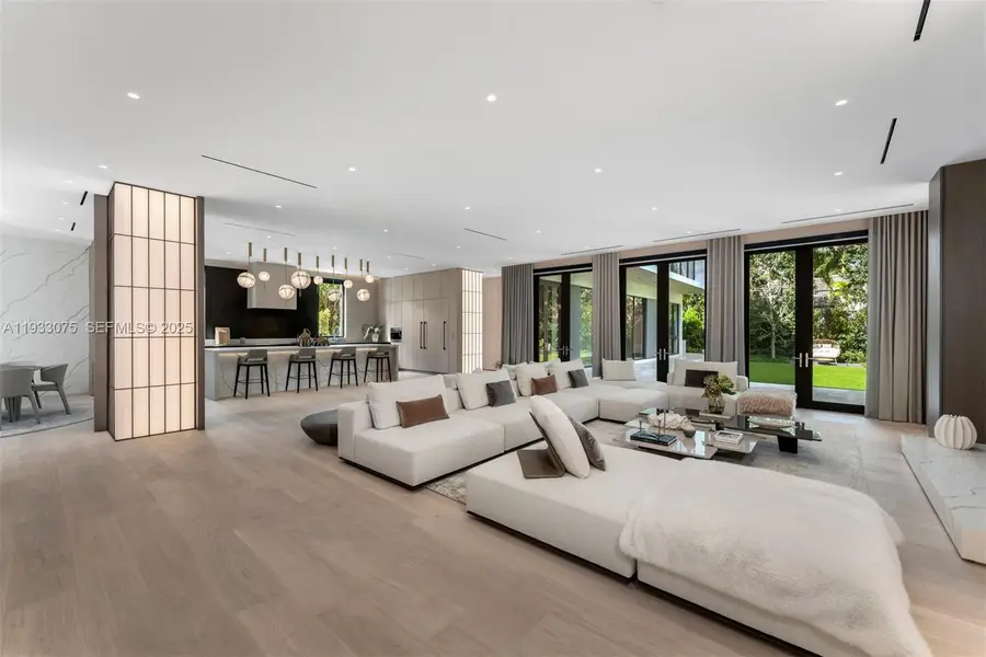 661 Melaleuca Ln, Miami, FL 33137 - Image #3