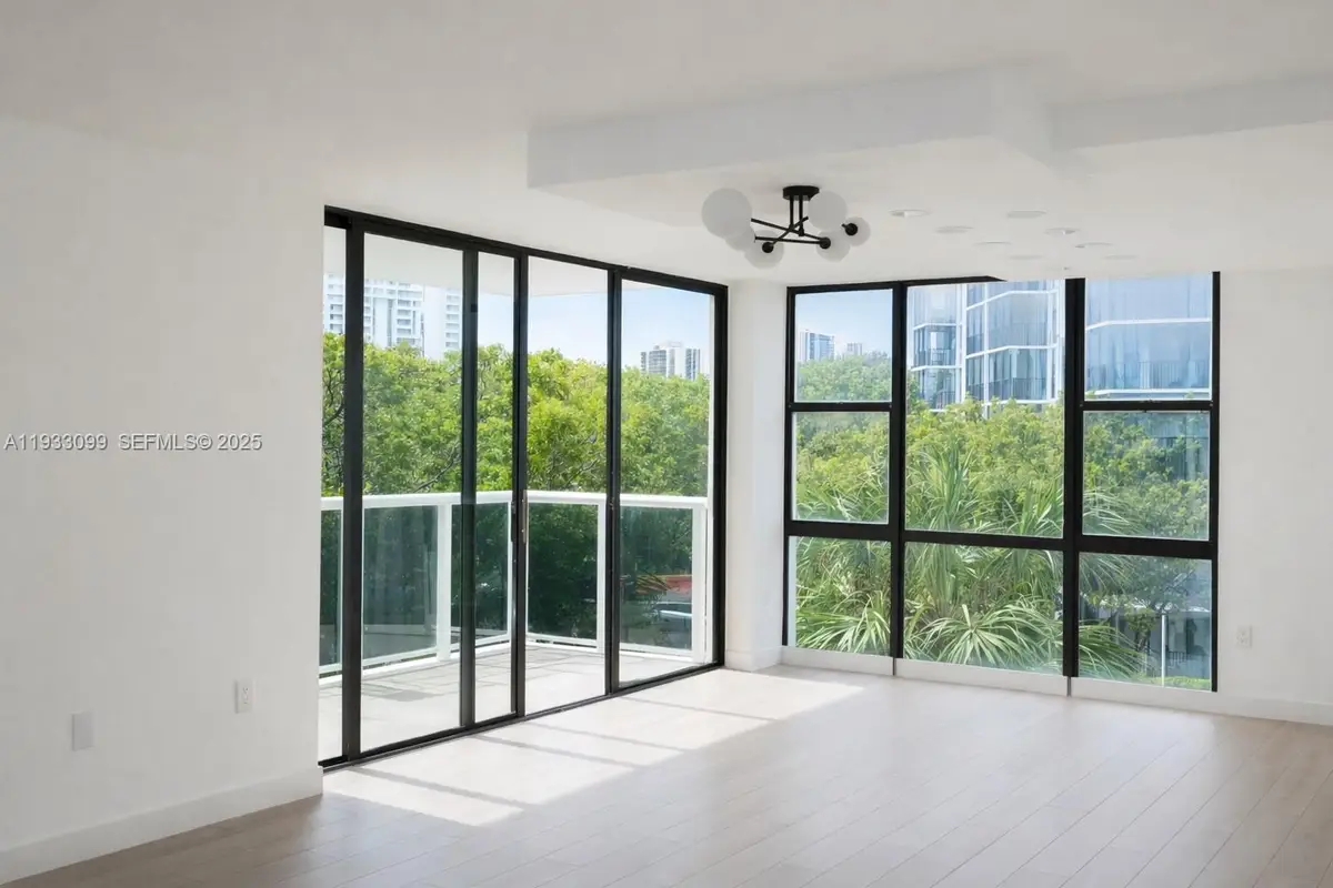 3625 N Country Club Dr #309, Aventura, FL 33180 - Image #1
