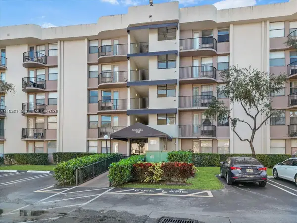 2701 Riverside Dr #516-B, Coral Springs, FL 33065