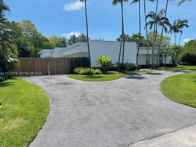 17025 SW 80th Ct, Palmetto Bay, FL 33157 - Image #2