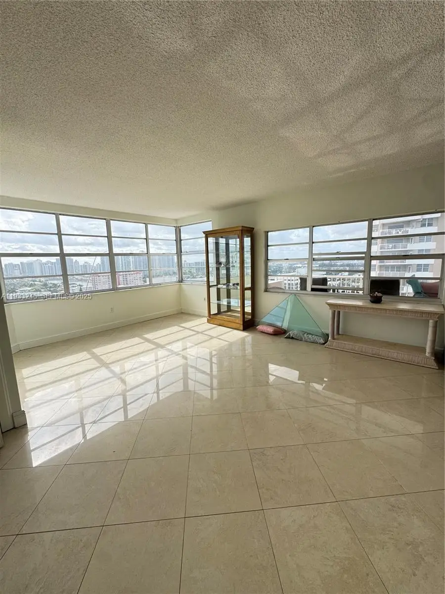 1980 S Ocean Dr #20Q, Hallandale Beach, FL 33009 - Image #3