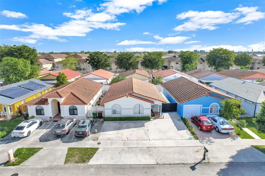 7685 W 30th Ln, Hialeah, FL 33018 - Image #3