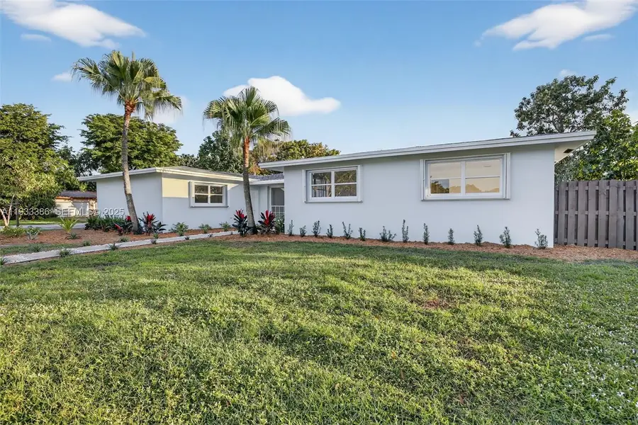 6800 NW 7th St, Plantation, FL 33317 - Image #3