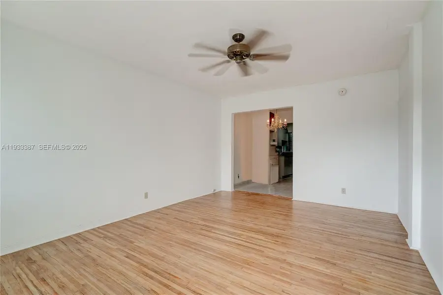 1004 Pennsylvania Ave #18, Miami Beach, FL 33139 - Image #3