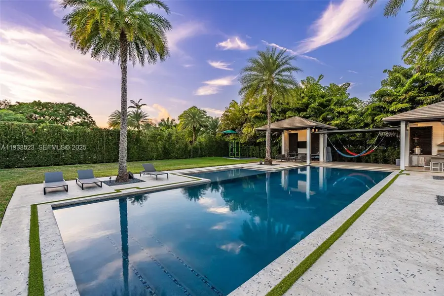 8271 SW 67th St, Miami, FL 33143 - Image #3