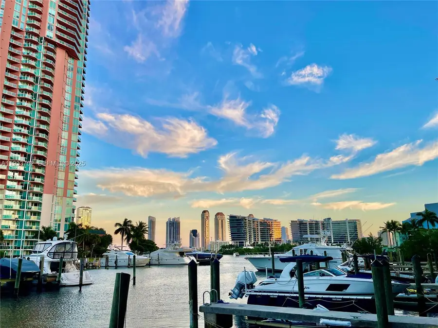 3330 NE 190th St #1112, Aventura, FL 33180 - #2