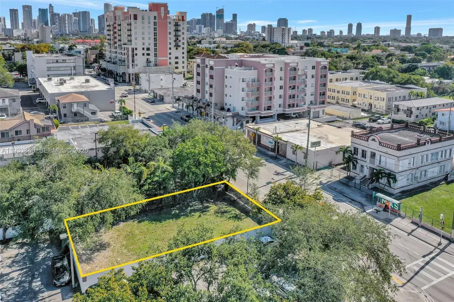 1471 SW 1st St, Miami, FL 33135 - #2