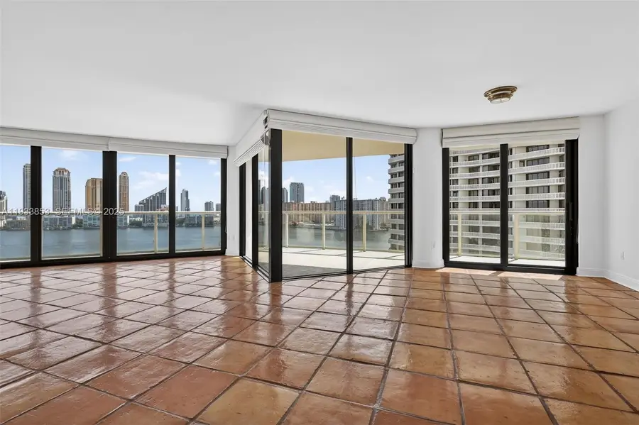 4000 Island Blvd #1507, Aventura, FL 33160 - Image #2