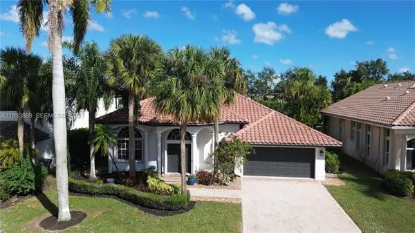 19754 Dinner Key Dr, Boca Raton, FL 33498