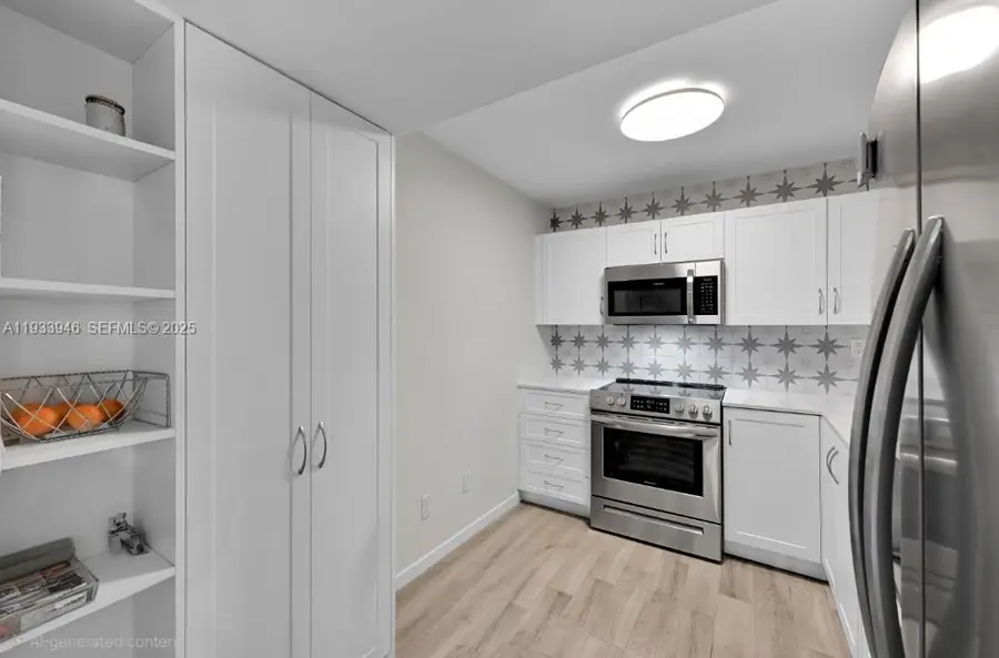 1400 Saint Charles Pl #323, Pembroke Pines, FL 33026 - Image #2