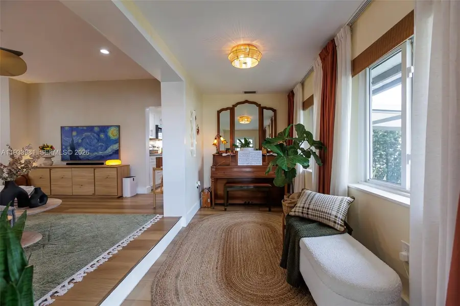 734 NW 75th St, Miami, FL 33150 - #3