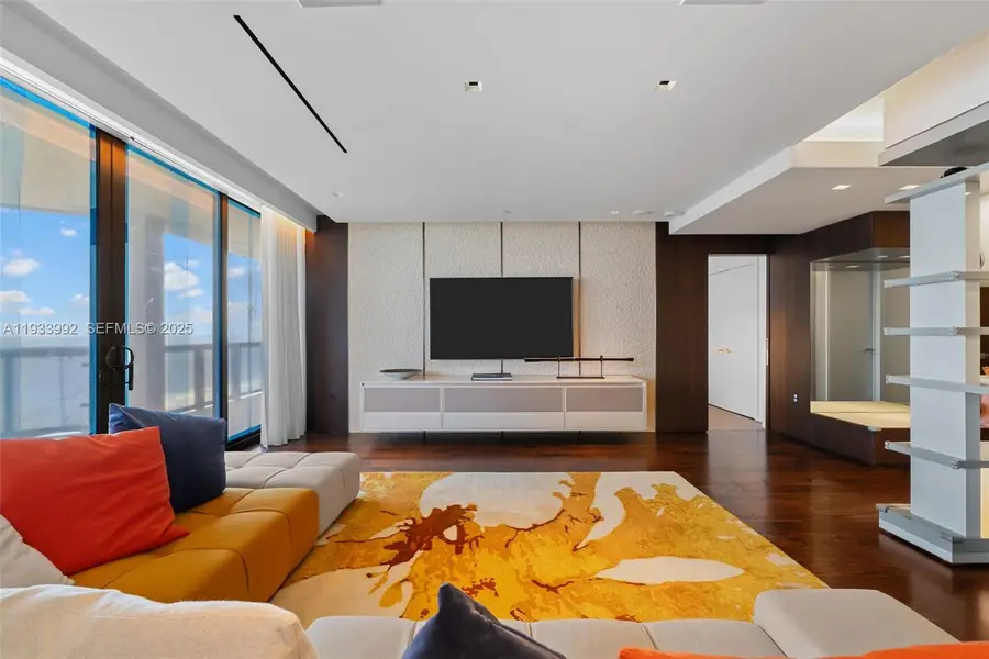 9999 Collins Ave #12E, Bal Harbour, FL 33154 - Image #2