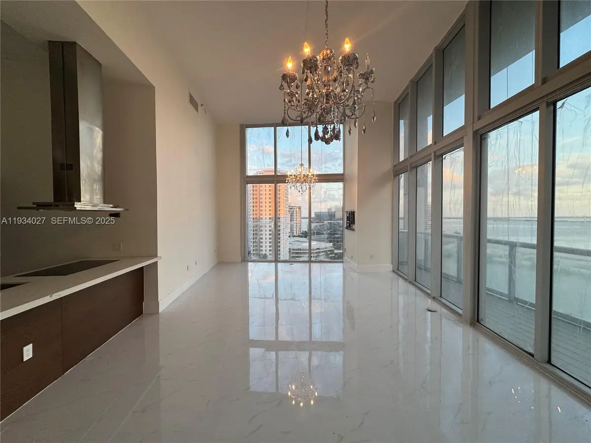 495 Brickell Ave #1501, Miami, FL 33131 - Image #1