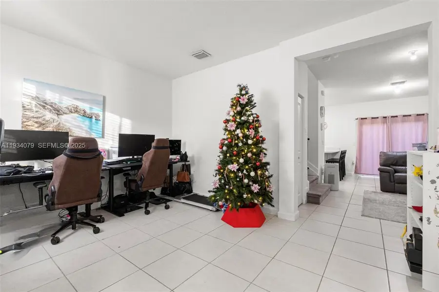 28765 SW 132nd Ct, Homestead, FL 33033 - Image #2