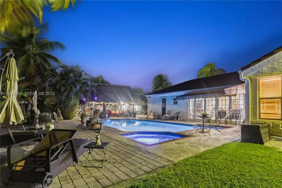 15450 SW 157th Ter, Miami, FL 33187 - Image #3