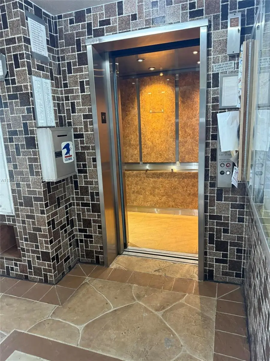 2027 Farnham O #2027, Deerfield Beach, FL 33442 - #2