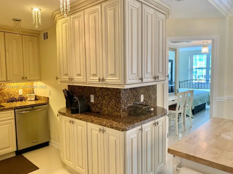 1985 S Ocean Dr #3C, Hallandale Beach, FL 33009 - Image #3