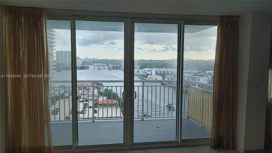 301 174th St #1405, Sunny Isles Beach, FL 33160 - Image #3