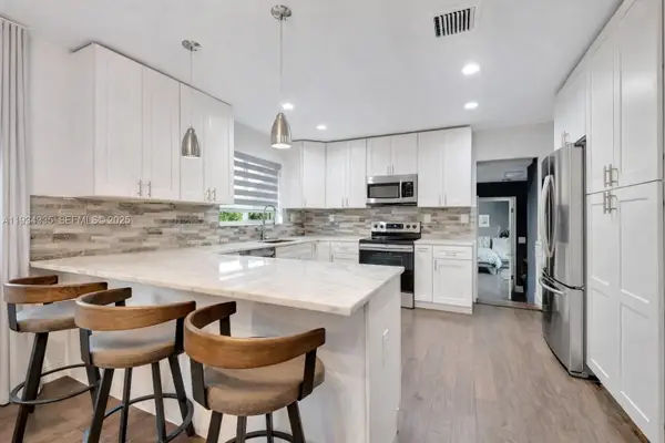 101 NE 104th St, Miami Shores, FL 33138