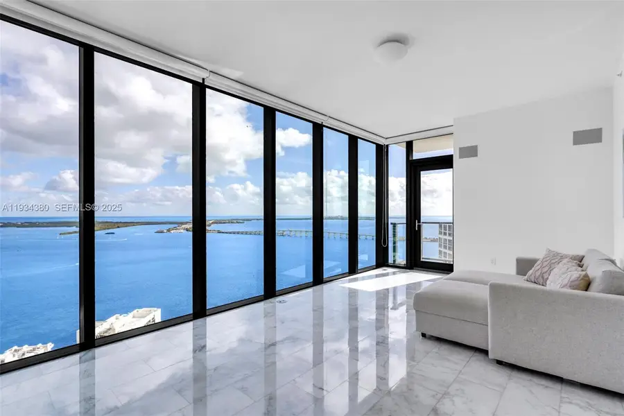 1451 Brickell Ave #3702, Miami, FL 33131 - Image #2