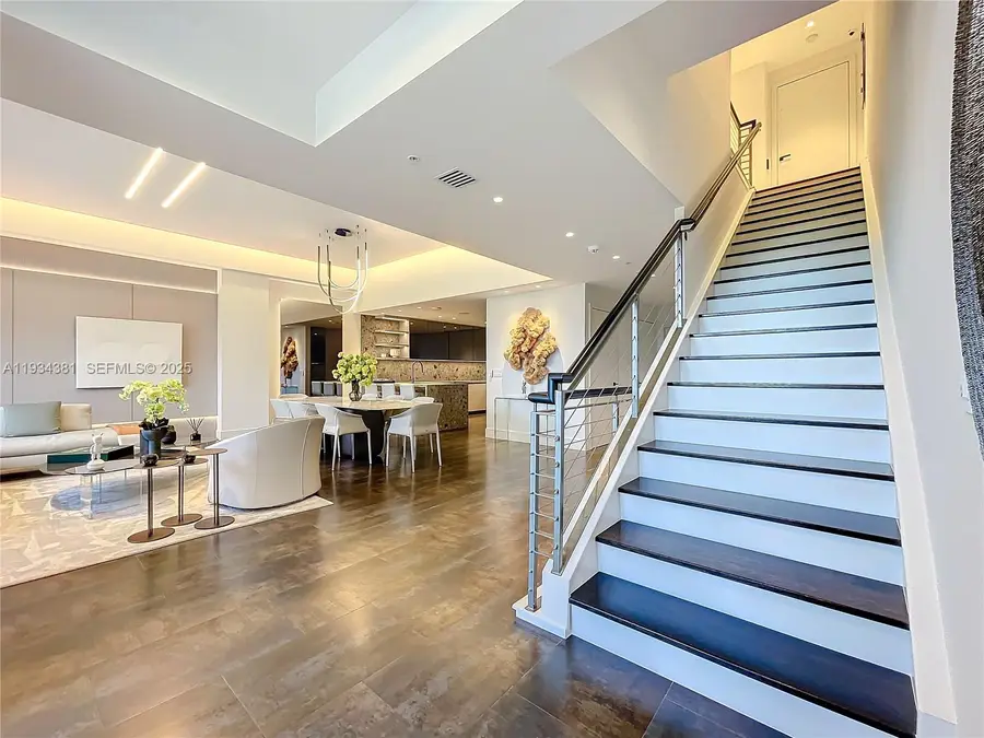 3501 N Ocean Dr #V5, Hollywood, FL 33019 - Image #2