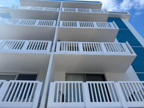 910 Michigan Ave #305, Miami Beach, FL 33139