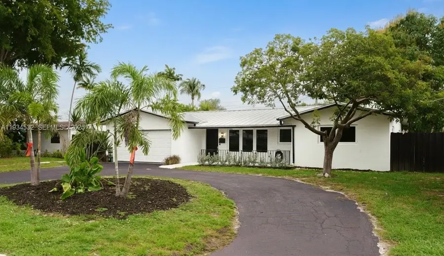 5706 NE 15th Ave, Fort Lauderdale, FL 33334 - Image #2